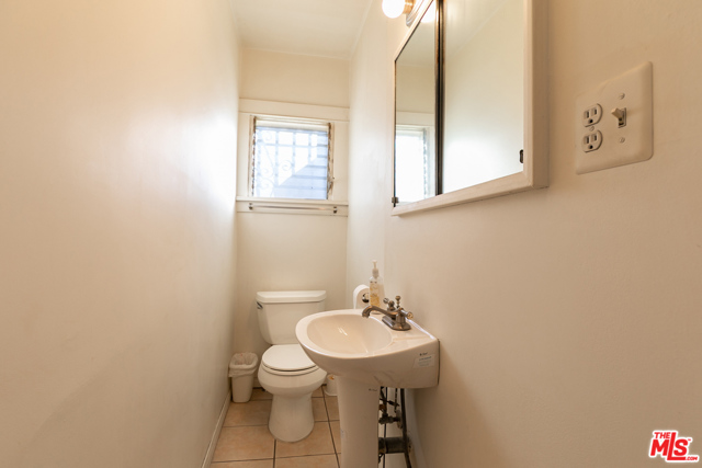 3 Bed Home for Sale in Los Angeles, California