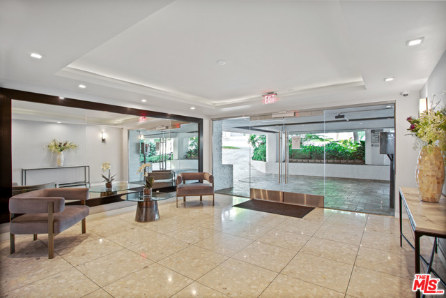 1 Bed Home for Sale in West Hollywood, California