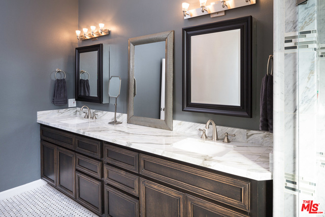 224 HELBERTA Avenue, Redondo Beach, California 90277, 3 Bedrooms Bedrooms, ,3 BathroomsBathrooms,Residential,Sold,HELBERTA,17261402