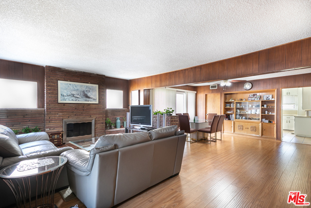 3 Bed Home for Sale in Los Angeles, California