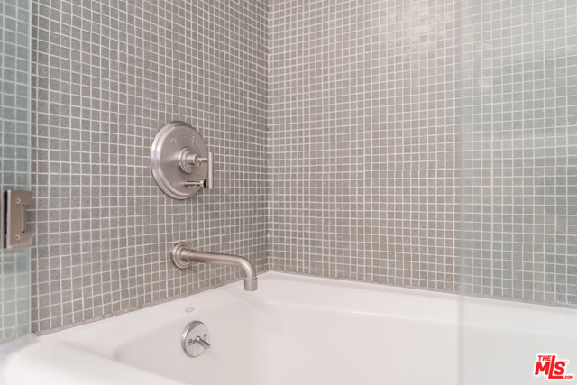 2 Bed Home for Sale in Venice, California