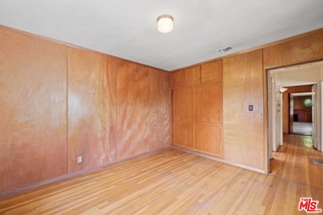 2 Bed Home for Sale in Burbank, California
