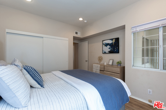 2 Bed Home for Sale in Los Angeles, California