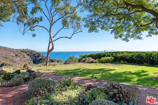 4 Bed Home for Sale in Malibu, California