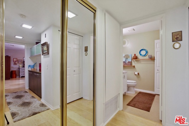 2 Bed Home for Sale in Playa del Rey, California