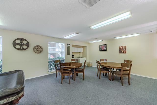 2 Bed Home for Sale in Thousand Oaks, California