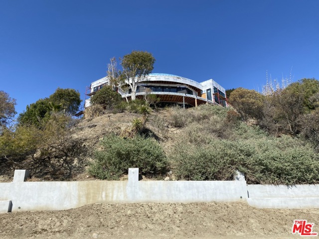 Photo of 25225 Malibu Road, Malibu, CA 90265