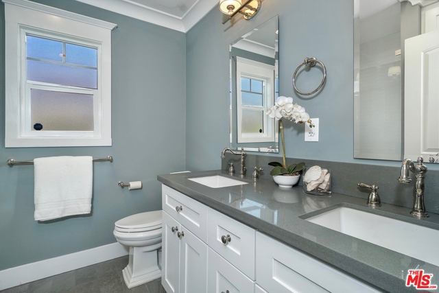 3 Bed Home for Sale in Sherman Oaks, California
