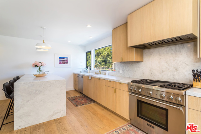 3 Bed Home for Sale in Venice, California