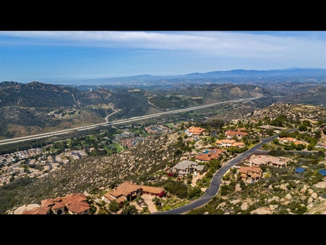 Meadow Glen Way W. W