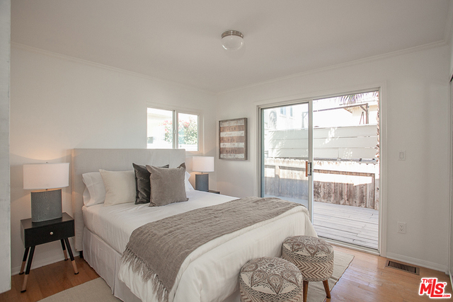 1923 ROCKEFELLER Lane, Redondo Beach, California 90278, 2 Bedrooms Bedrooms, ,2 BathroomsBathrooms,Residential,Sold,ROCKEFELLER,18396612