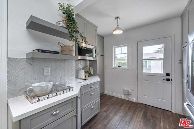 5 Bed Home for Sale in Santa Monica, California