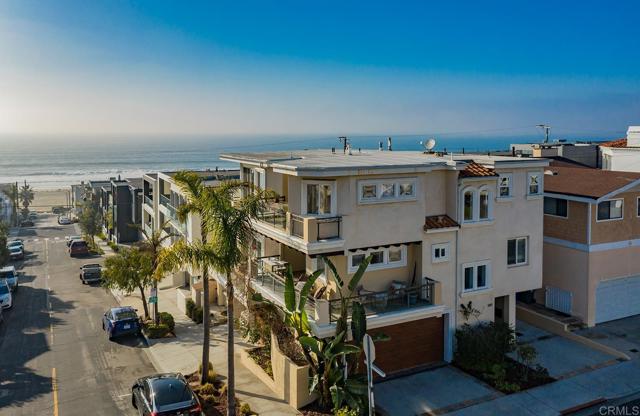 101 Highland Avenue, Manhattan Beach, California 90266, 4 Bedrooms Bedrooms, ,3 BathroomsBathrooms,Residential,Sold,Highland,NDP2101960
