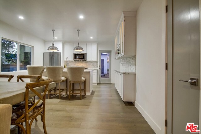 2705 ROBINSON Street, Redondo Beach, California 90278, 4 Bedrooms Bedrooms, ,3 BathroomsBathrooms,Residential,Sold,ROBINSON,17225096