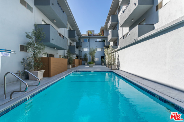 1 Bed Home for Sale in West Hollywood, California