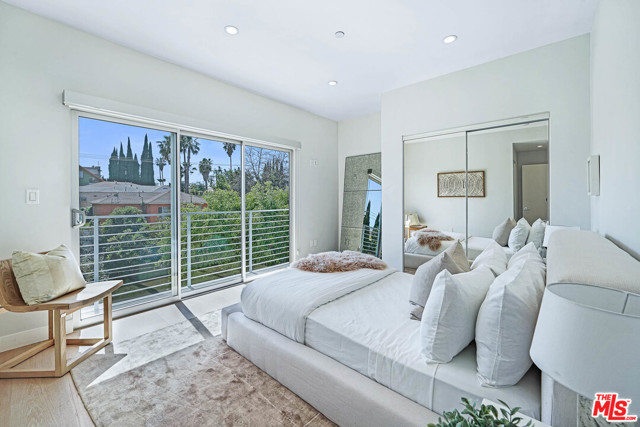 3 Bed Home for Sale in Los Angeles, California
