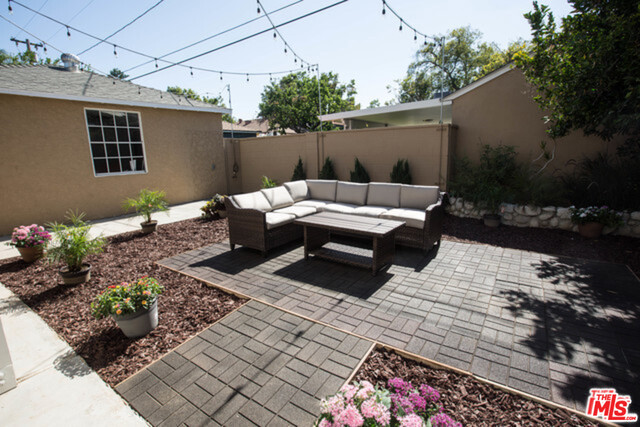 3 Bed Home for Sale in Encino, California