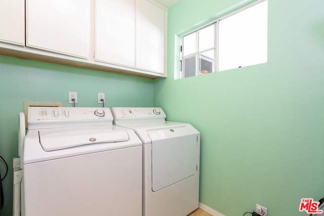 2301 MATHEWS Avenue, Redondo Beach, California 90278, 2 Bedrooms Bedrooms, ,3 BathroomsBathrooms,Residential,Sold,MATHEWS,18379254