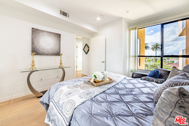 3 Bed Home for Sale in Los Angeles, California