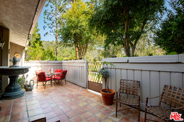 2 Bed Home for Sale in Pacific Palisades, California