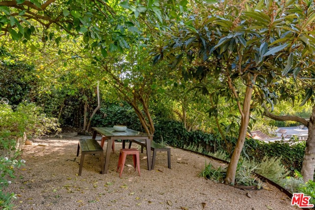 2 Bed Home for Sale in Los Angeles, California