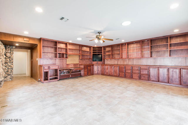 3 Bed Home for Sale in Granada Hills, California