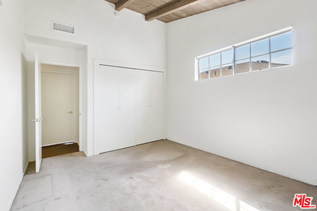 4 Bed Home for Sale in Granada Hills, California