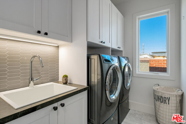 3513 ELM Avenue, Manhattan Beach, California 90266, 5 Bedrooms Bedrooms, ,4 BathroomsBathrooms,Residential,Sold,ELM,19437290