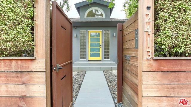 4 Bed Home for Sale in Venice, California