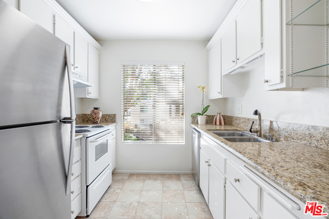 1 Bed Home for Sale in Culver City, California