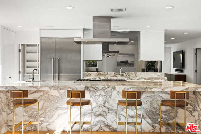 4 Bed Home for Sale in Pacific Palisades, California