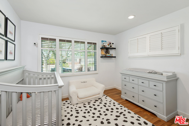 3 Bed Home for Sale in Encino, California