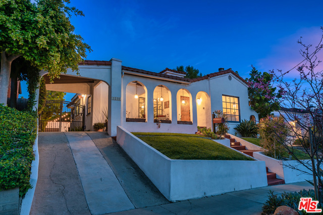 2 Bed Home for Sale in Los Angeles, California