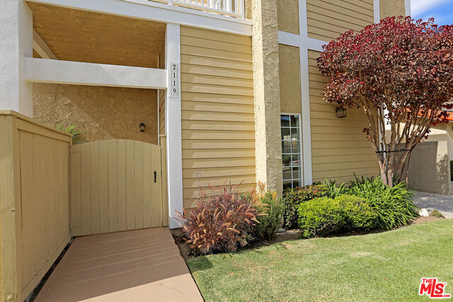 2119 DUFOUR Avenue, Redondo Beach, California 90278, 4 Bedrooms Bedrooms, ,2 BathroomsBathrooms,Residential,Sold,DUFOUR,17256256