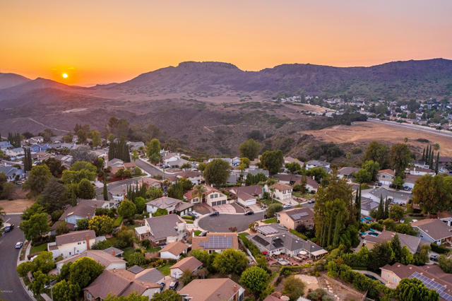 4 Bed Home for Sale in Thousand Oaks, California