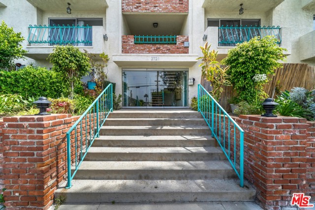  Income Home for Sale in Santa Monica, California