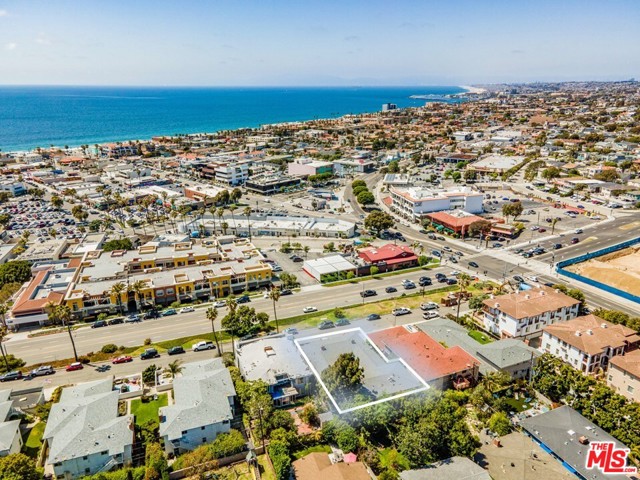 116 Palos Verdes Boulevard, Redondo Beach, California 90277, ,Residential Income,Sold,Palos Verdes,21734070