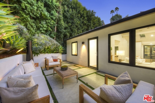 3 Bed Home for Sale in Los Angeles, California