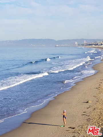 1708 ARMOUR Lane, Redondo Beach, California 90278, 3 Bedrooms Bedrooms, ,1 BathroomBathrooms,Residential,Sold,ARMOUR,18397296