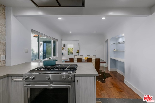 2 Bed Home for Sale in Los Angeles, California