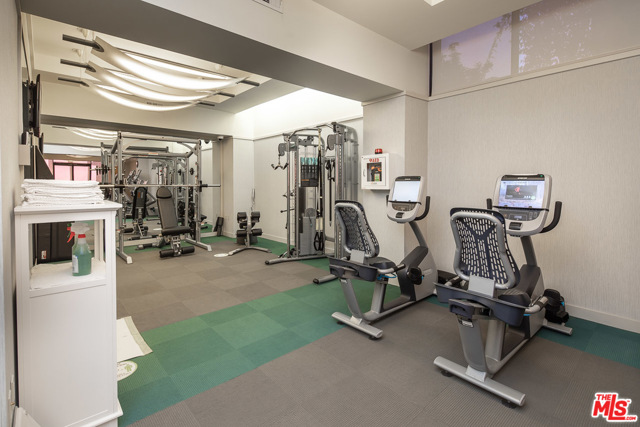 2 Bed Home for Sale in Los Angeles, California