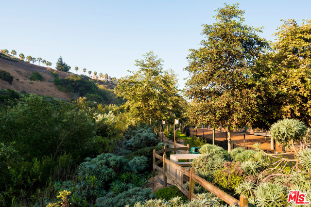 3 Bed Home for Sale in Playa Vista, California