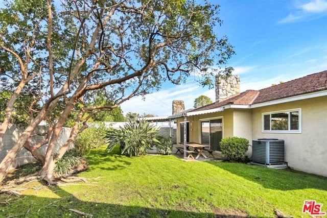 4 Bed Home for Sale in Sherman Oaks, California