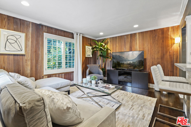 3 Bed Home for Sale in Los Angeles, California