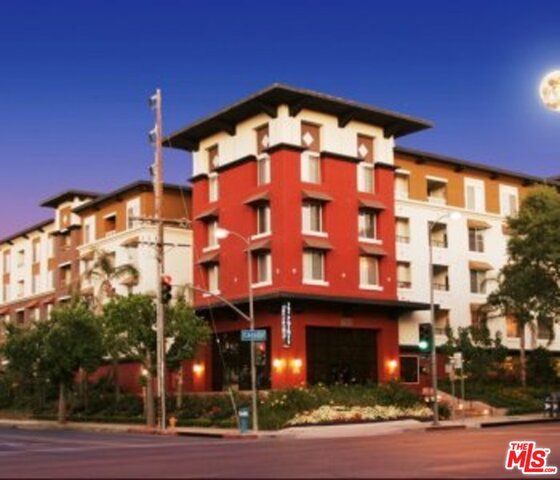Photo of 6150 CANOGA Avenue #129, Woodland Hills, CA 91367