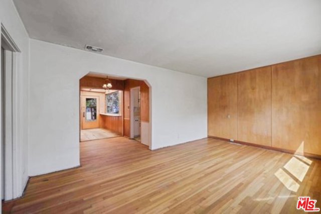 2 Bed Home for Sale in Burbank, California