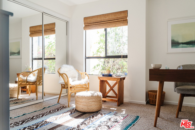 2 Bed Home for Sale in Venice, California