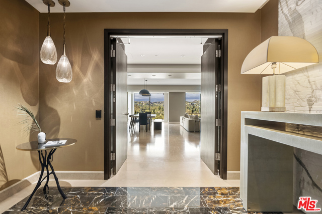 4 Bed Home for Sale in Los Angeles, California