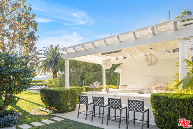 5 Bed Home for Sale in Beverly Hills, California