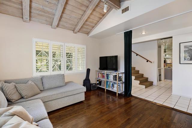 2 Bed Home for Sale in Studio City, California